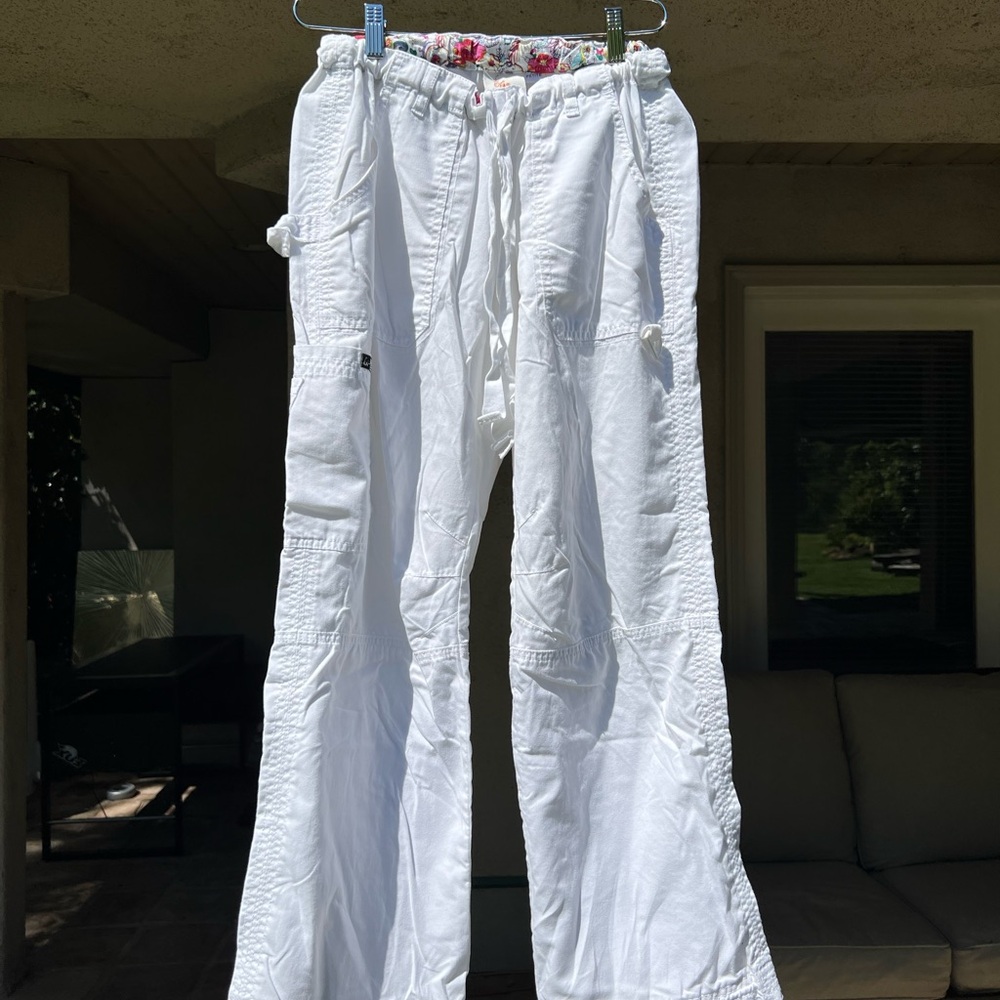 White straight leg pants- Kathy Peterson